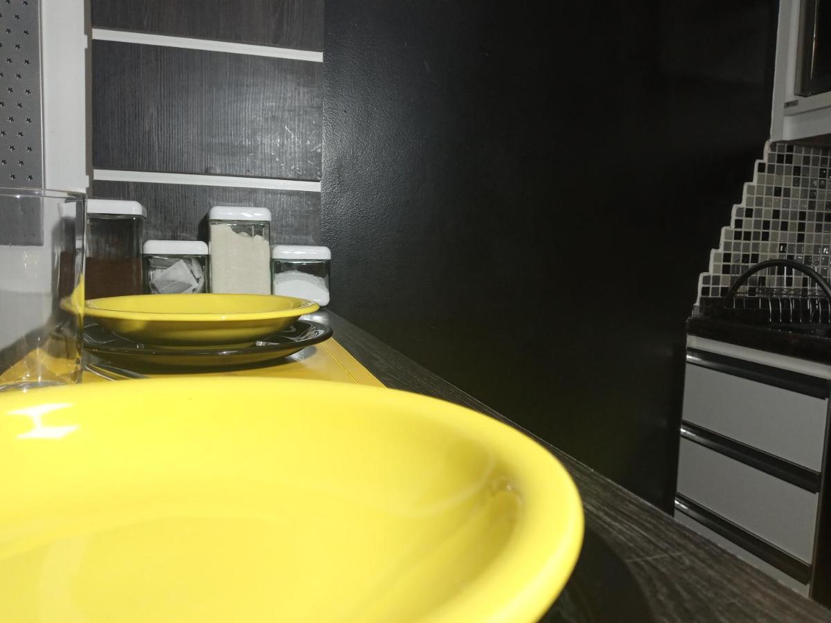 Apartamento encantador em Curitiba Exterior foto